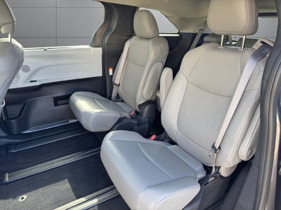 2025 Toyota Sienna XLE 7 Passenger