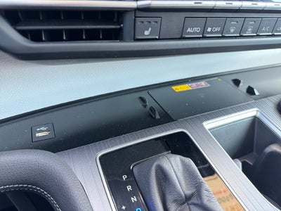 2025 Toyota Sienna XLE 7 Passenger