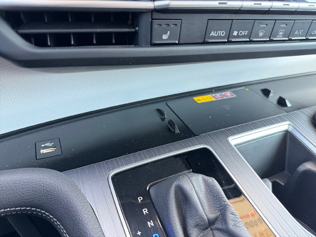 2025 Toyota Sienna XLE 7 Passenger