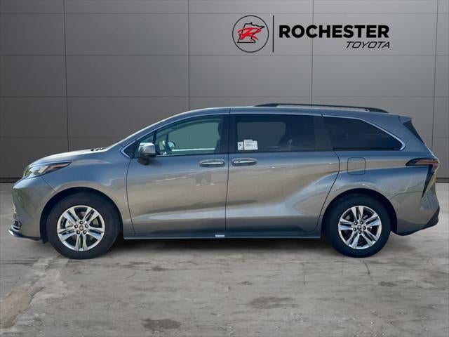 2026 Toyota Sienna XLE 7 Passenger