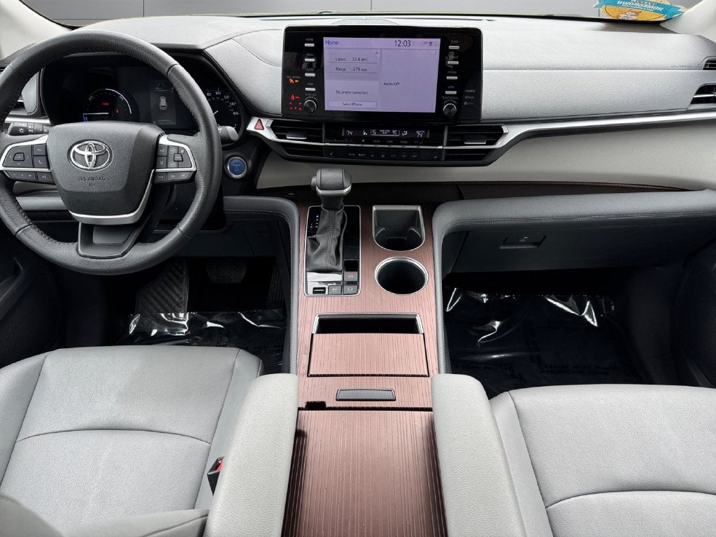 2023 Toyota Sienna XLE 7 Passenger