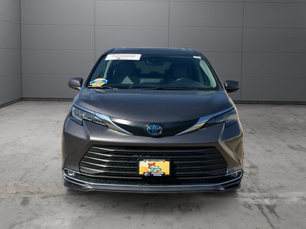 2023 Toyota Sienna XLE 7 Passenger