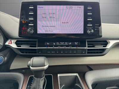 2023 Toyota Sienna XLE 7 Passenger
