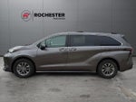 2023 Toyota Sienna XLE 7 Passenger