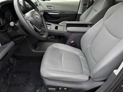 2023 Toyota Sienna XLE 7 Passenger