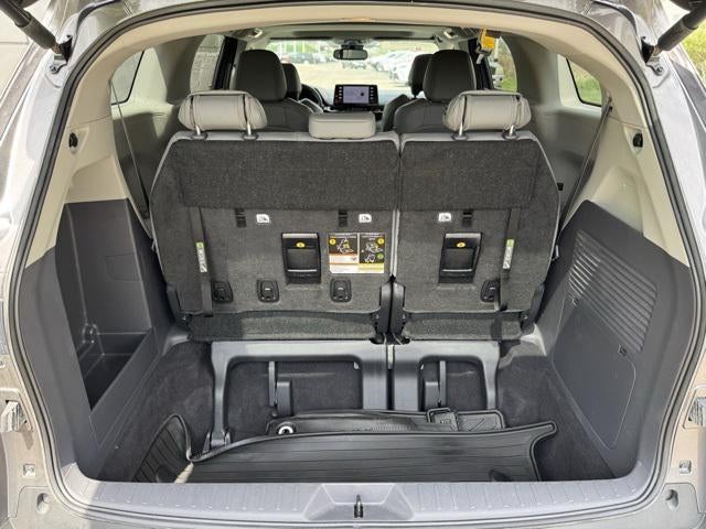 2023 Toyota Sienna XLE 7 Passenger