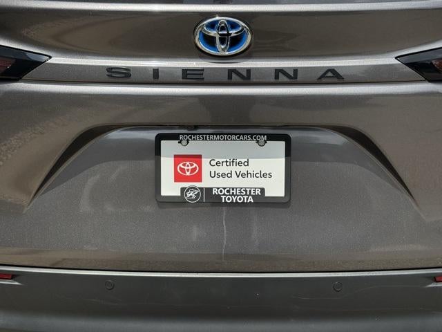 2023 Toyota Sienna XLE 7 Passenger