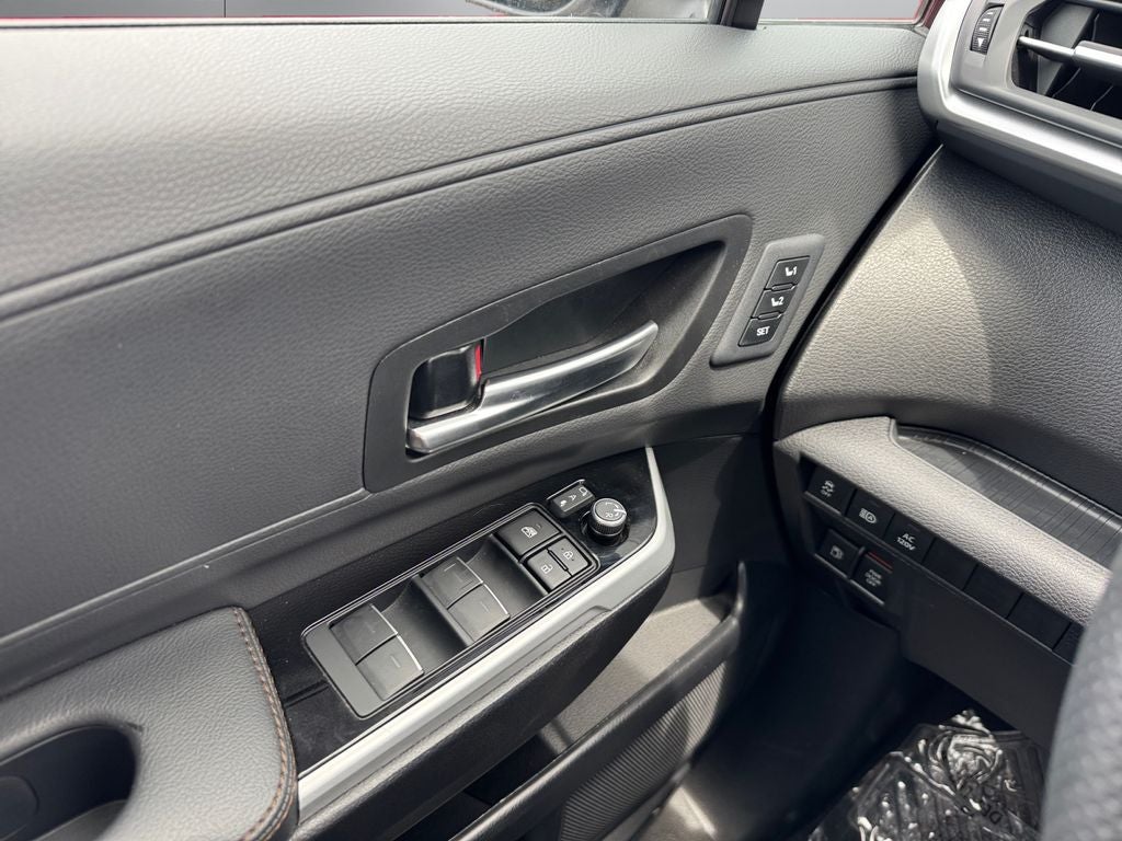 2025 Toyota Sienna Limited 7 Passenger