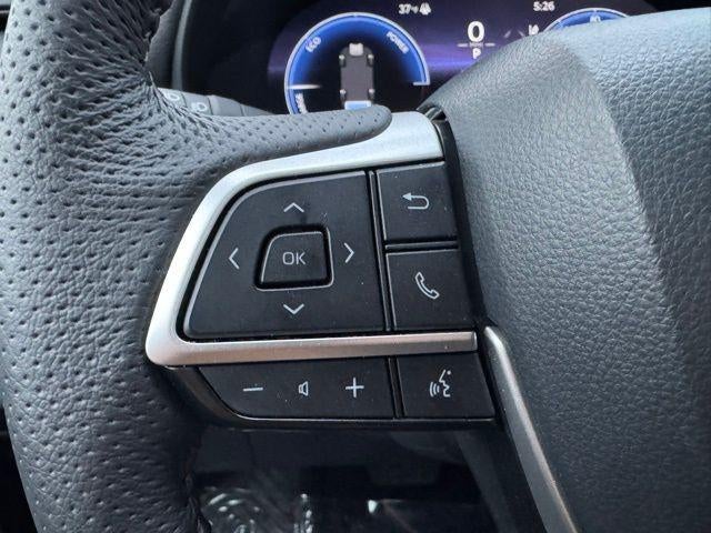 2025 Toyota Sienna Limited 7 Passenger
