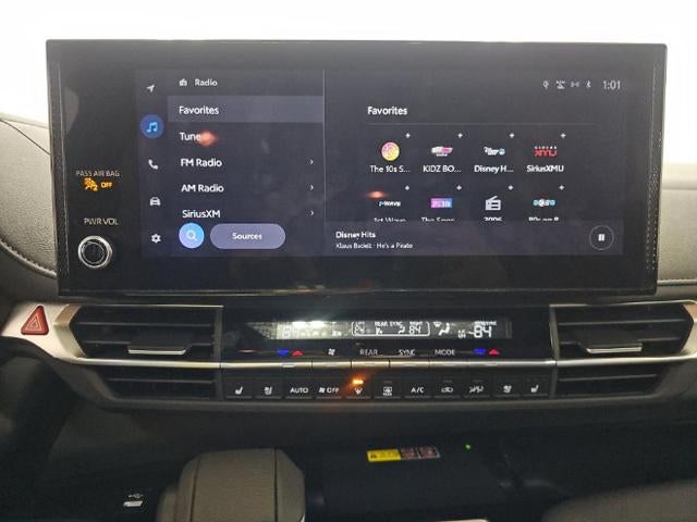 2025 Toyota Sienna Limited 7 Passenger