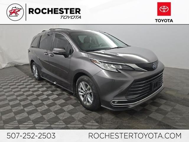 2024 Toyota Sienna Limited 7 Passenger