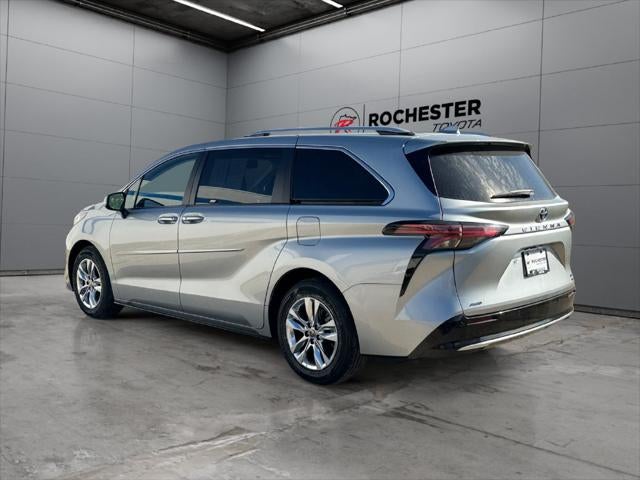 2023 Toyota Sienna Limited 7 Passenger