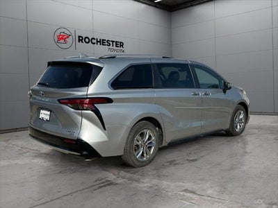 2023 Toyota Sienna Limited 7 Passenger