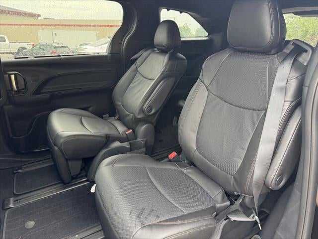 2026 Toyota Sienna Limited 7 Passenger