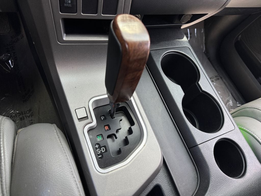 2010 Toyota Tundra Limited CrewMax