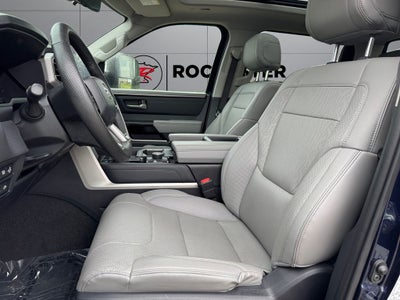 2023 Toyota Tundra Hybrid Limited 4WD