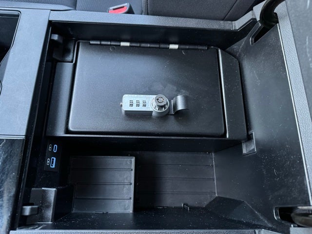 2022 Toyota Tundra SR 4WD