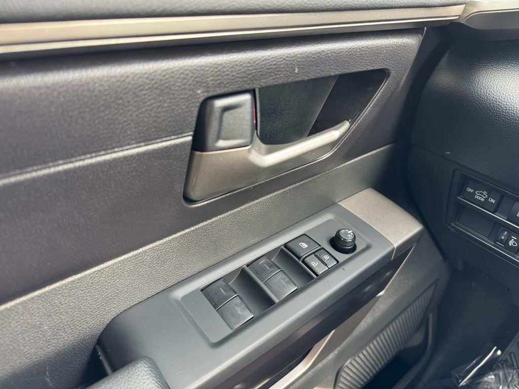 2025 Toyota Tundra SR5 4WD