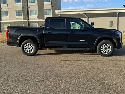 2025 Toyota Tundra SR5 4WD