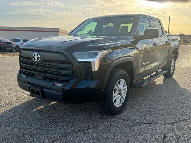 2025 Toyota Tundra SR5 4WD