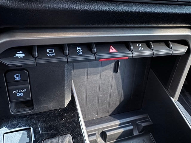 2024 Toyota Tundra SR5 4WD