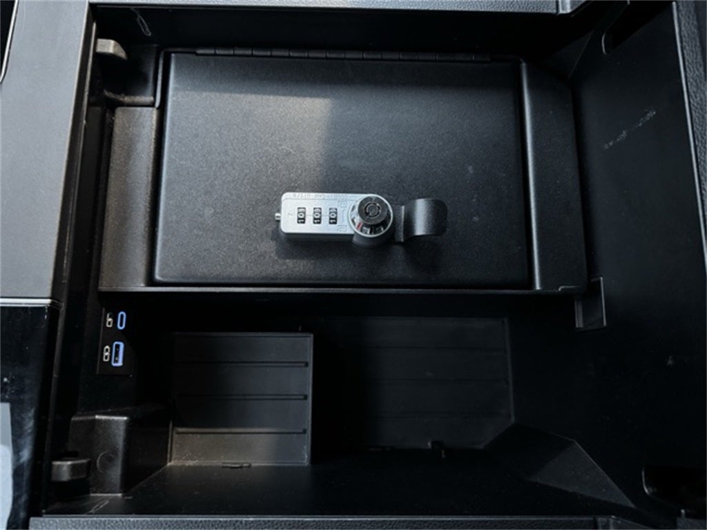 2024 Toyota Tundra SR5 4WD