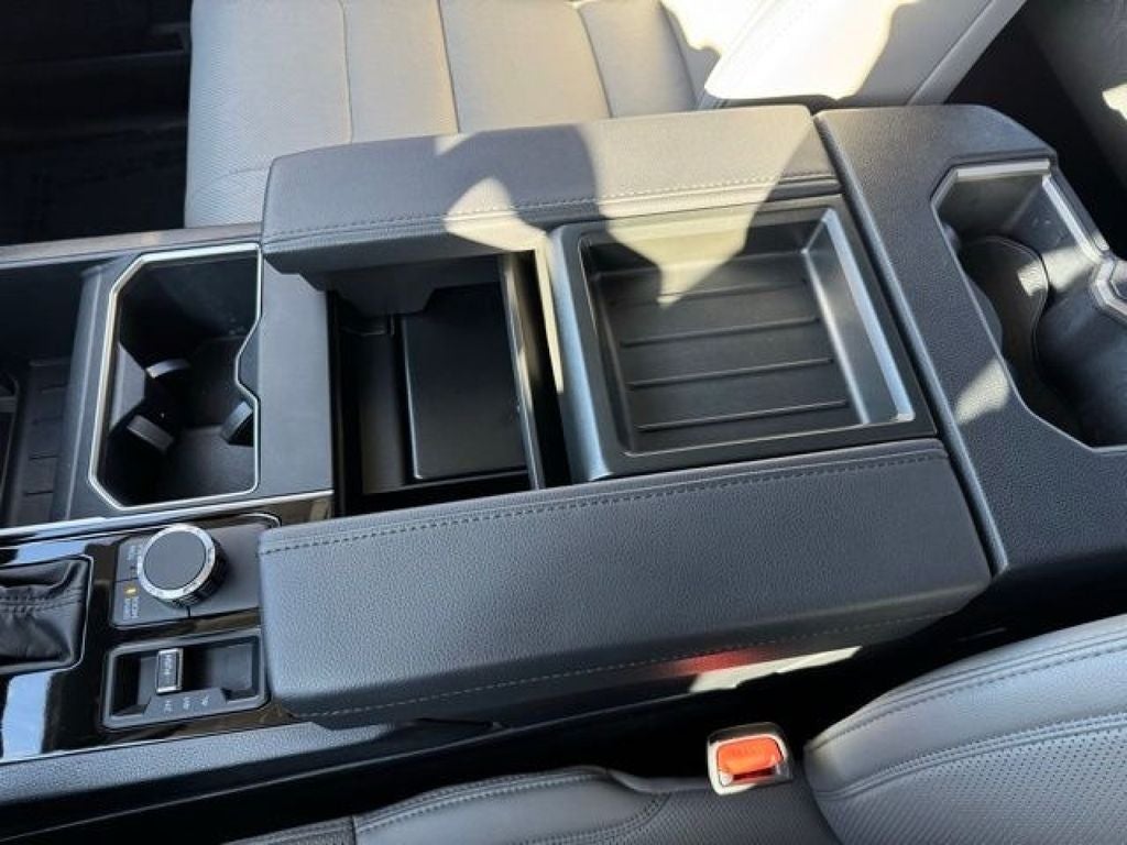 2023 Toyota Tundra SR5 4WD