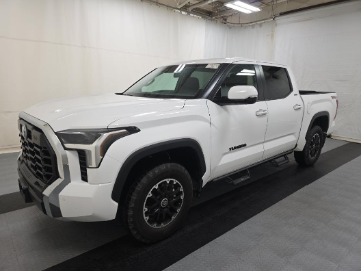 2024 Toyota Tundra SR5 4WD