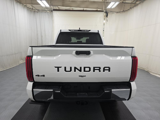 2024 Toyota Tundra SR5 4WD