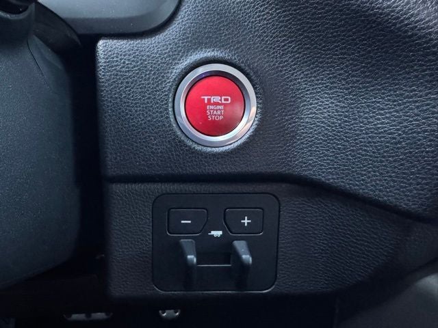 2024 Toyota Tundra SR5 4WD