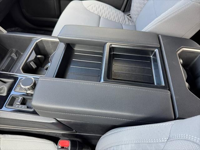 2025 Toyota Tundra SR5 4WD