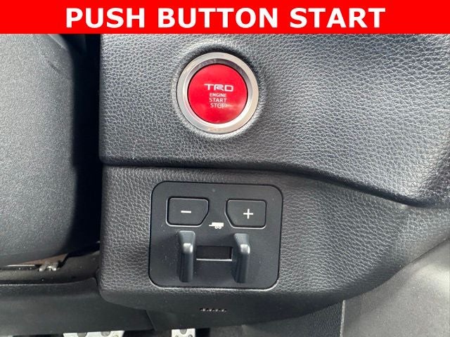 2022 Toyota Tundra SR5 4WD