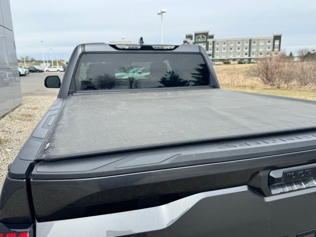 2022 Toyota Tundra SR5 4WD