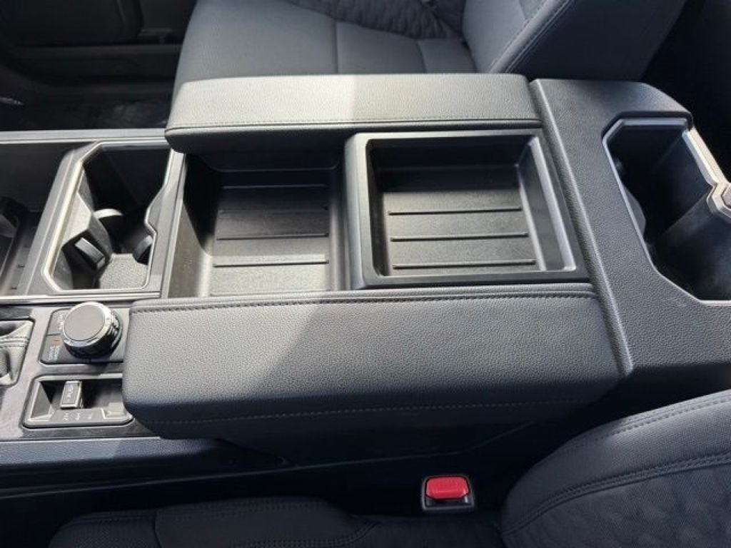 2024 Toyota Tundra SR5 4WD