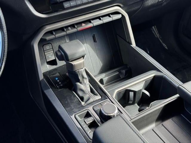 2024 Toyota Tundra SR5 4WD