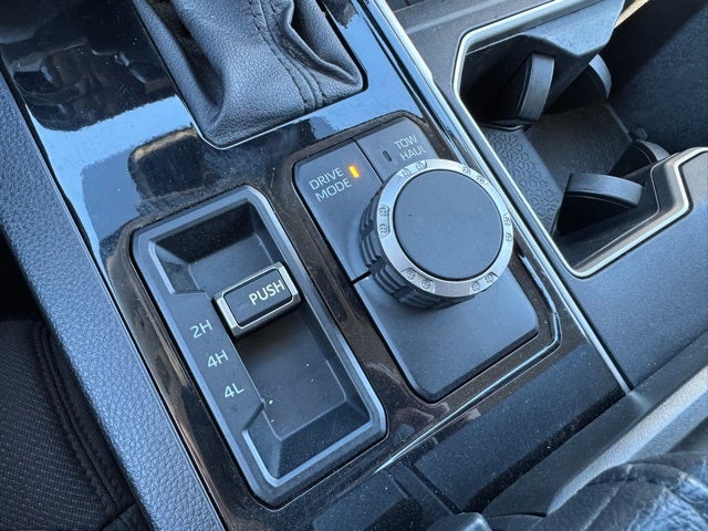 2022 Toyota Tundra SR5 4WD