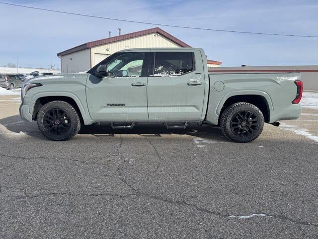 2022 Toyota Tundra SR5 4WD
