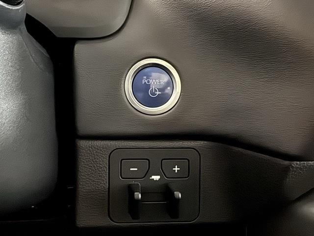 2023 Toyota Tundra Hybrid Platinum 4WD