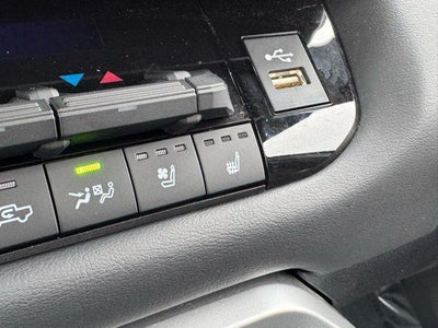 2025 Toyota Tundra Hybrid Platinum 4WD