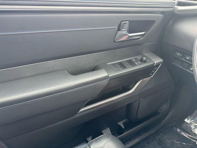 2025 Toyota Tundra Hybrid Platinum 4WD