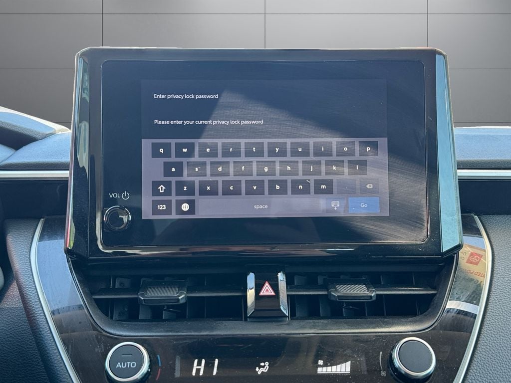 2025 Toyota Corolla LE FWD