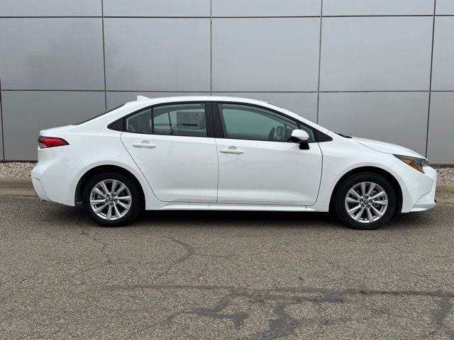 2026 Toyota Corolla LE FWD