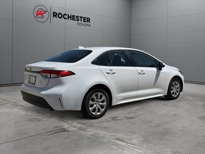 2024 Toyota Corolla LE FWD
