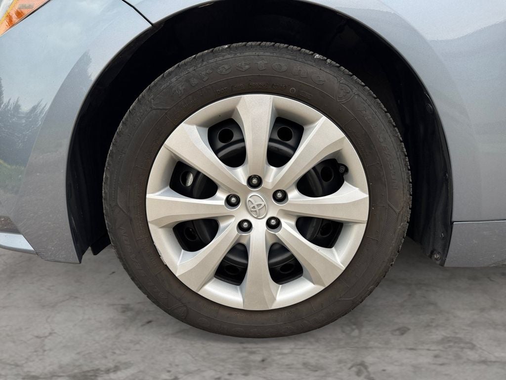2024 Toyota Corolla LE FWD