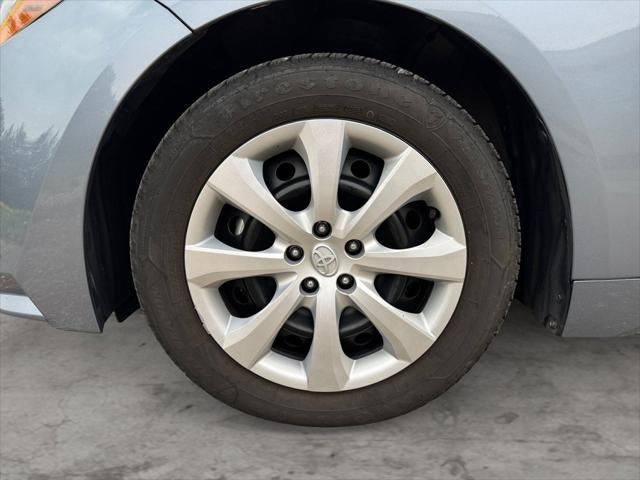 2024 Toyota Corolla LE FWD