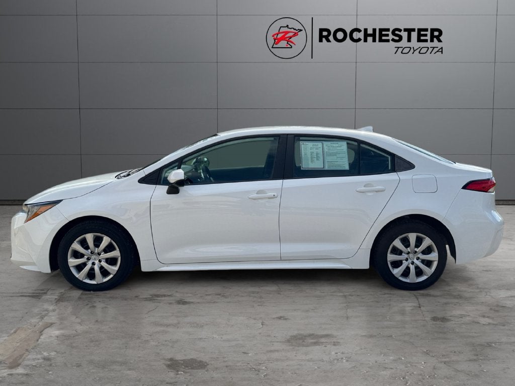 2024 Toyota Corolla LE FWD
