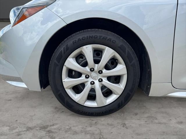 2024 Toyota Corolla LE FWD