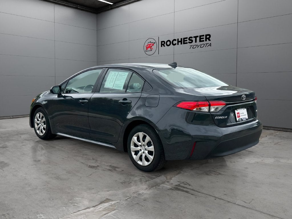 2025 Toyota Corolla LE FWD