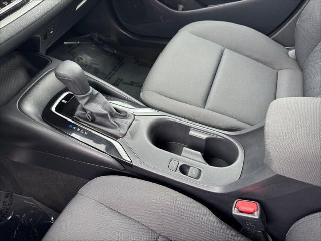 2025 Toyota Corolla LE FWD