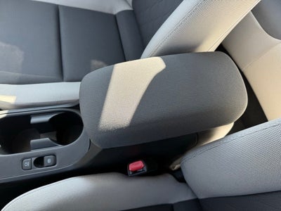 2025 Toyota Corolla LE FWD